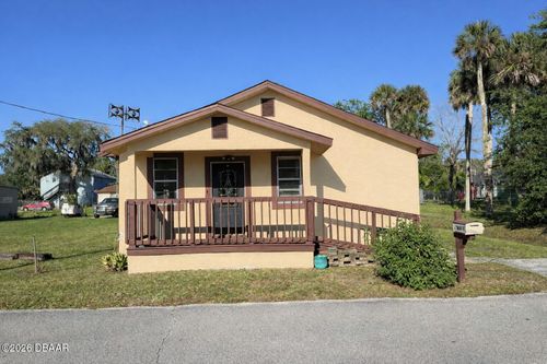 415 N Duss St, New Smyrna Beach, FL, 32168-6506 | Card Image