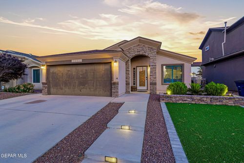 3804 Loma Adriana Dr, El Paso, TX, 79938-1249 | Card Image