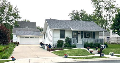 607 S Washington Avenue, Spring Valley, MN, 55975 | Card Image