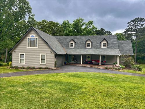 1402 Normandy Cir, Russellville, AR, 72802-8889 | Card Image