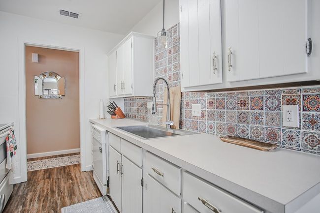 3405 44 Th St, House other with 3 bedrooms, 2 bathrooms and 2 parking in Snyder TX | Image 14