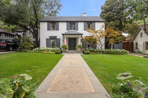 3912 Lenox Dr, Fort Worth, TX, 76107-1716 | Card Image