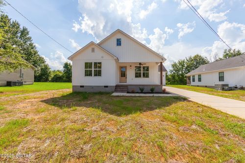 757 Christi Loop, Henderson, TN, 38340-9735 | Card Image