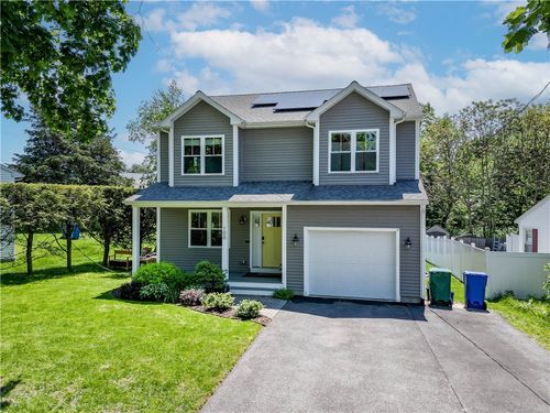 100 E View Ave, Cranston, RI, 02920-6507 | Card Image