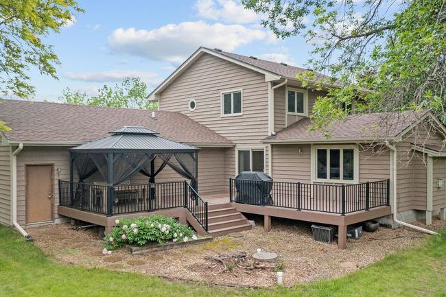 28-web-or-mls-3125 Carriage Dr -28.jpg | Image 32