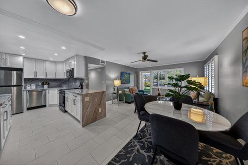 apt-104n-300 Ne 19th Ct, Wilton Manors, FL, 33305-2075 | Card Image