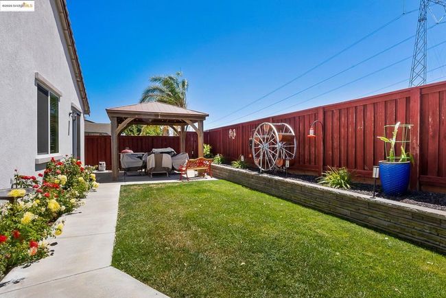1525 Sycamore Dr, House other with 4 bedrooms, 2 bathrooms and 2 parking in Oakley CA | Image 44