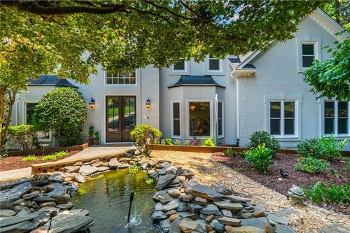 2865 Stoneglen Close, Roswell, GA, 30076-4001 | Card Image