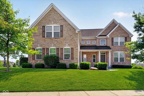 14459 New Garden Ln, Carmel, IN, 46033-9840 | Card Image