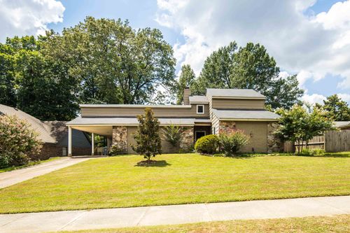 8271 Shallow Rock Cv, Cordova, TN, 38016-6098 | Card Image