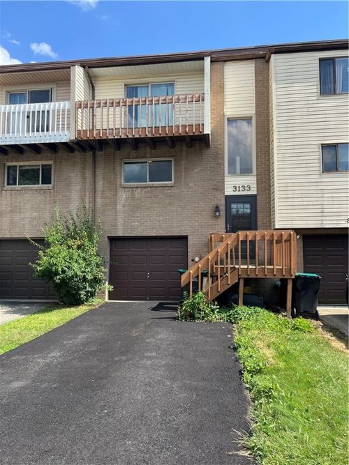 3133 Camberly Dr, Gibsonia, PA, 15044-8468 | Card Image