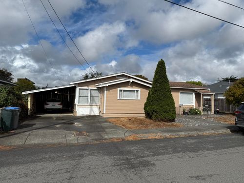 446 Spring St, Fortuna, CA, 95540-2621 | Card Image