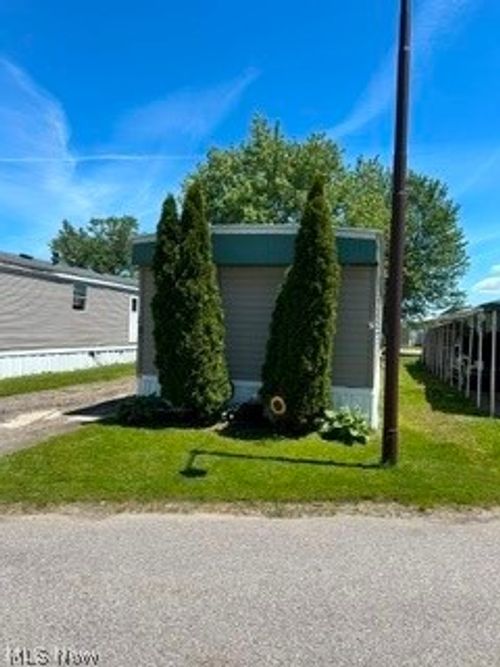 106-12860 Mayfield Rd, Chardon, OH, 44024-7963 | Card Image