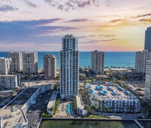 apt-2812-1945 S Ocean Dr, Hallandale Beach, FL, 33009-6093 | Card Image