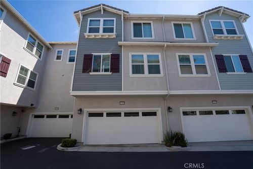 18381 Iris Lane, Yorba Linda, CA, 92886 | Card Image