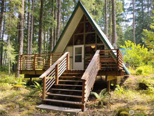 119 Timberline Dr W, Packwood, WA, 98361-9755 | Card Image