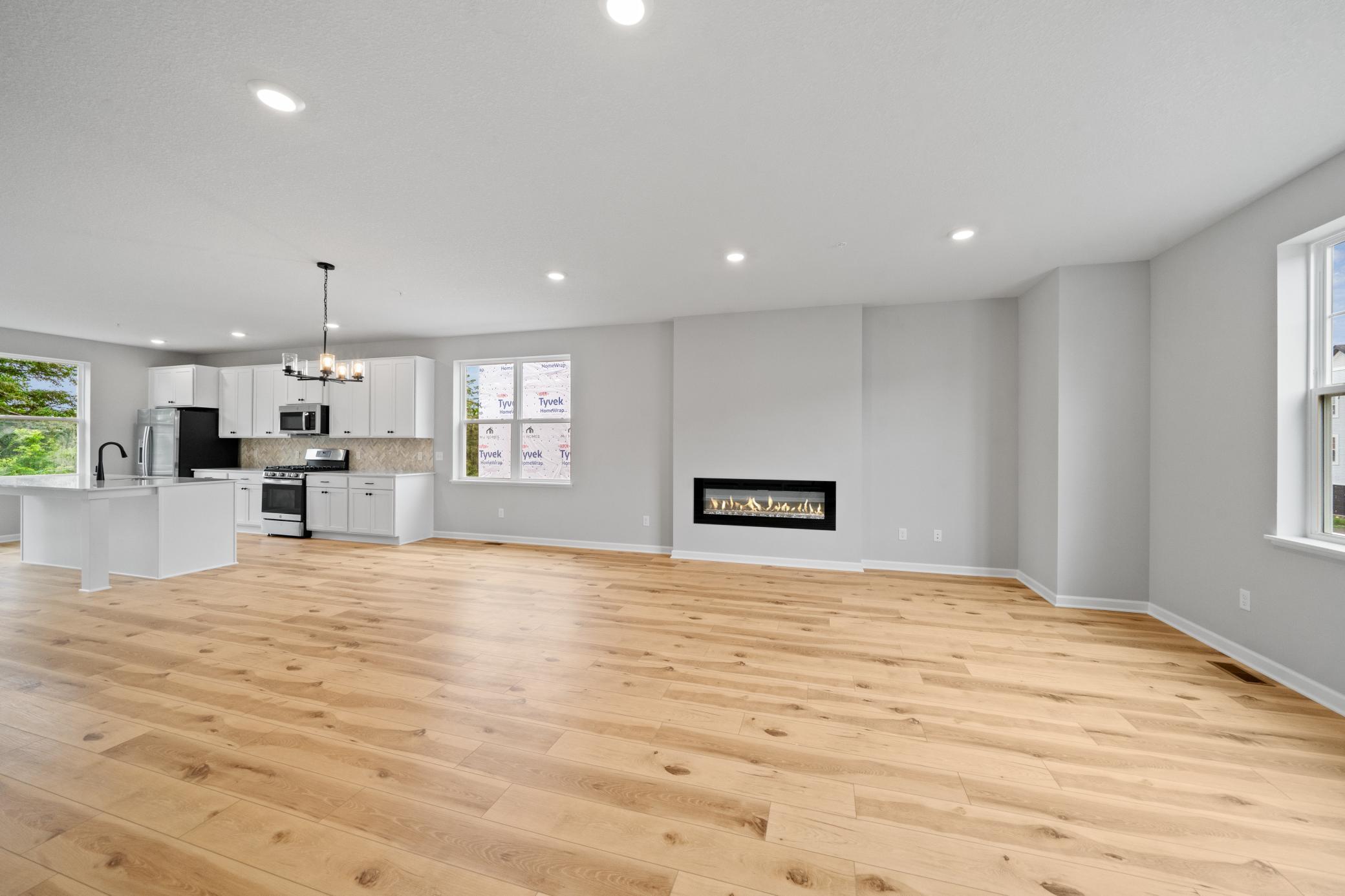 Jody Ave, Cottage Grove, MN 55016