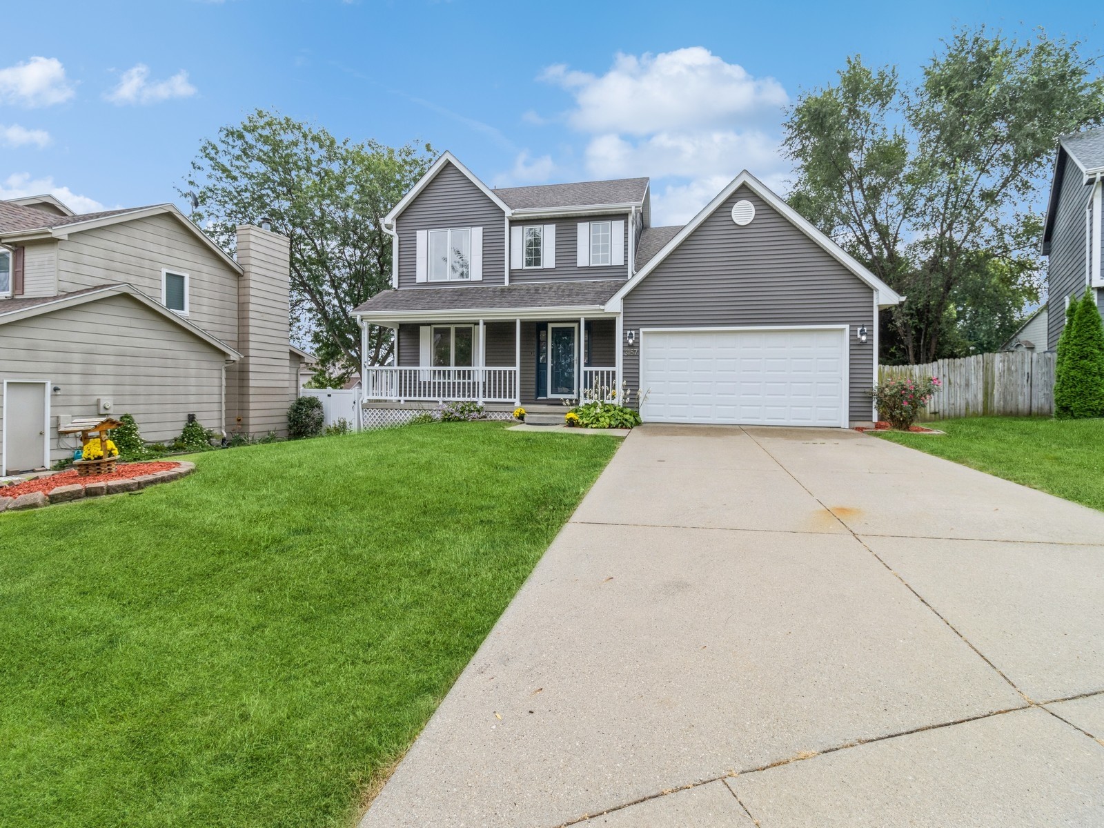 Kenyon Ave, Des Moines, IA 50320