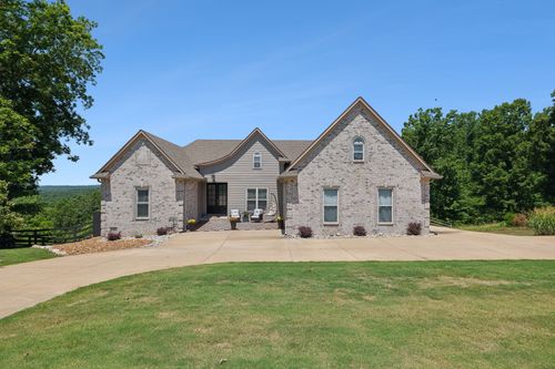 300 Rivers Edge Dr, Bath Springs, TN, 38311 | Card Image