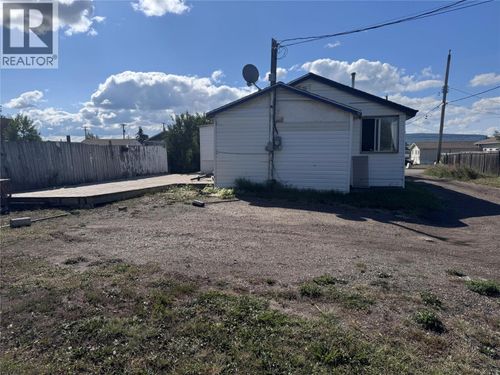 1330 101 Ave, Dawson Creek, BC, V1G2A3 | Card Image