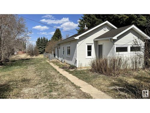 5034 51 Ave, Andrew, AB, T0B0C0 | Card Image
