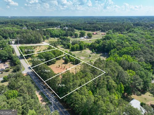 1.00 Briarwood Rd, Tyrone, GA, 30290-1900 | Card Image