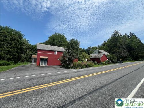 2444 E Scenic Dr, BATH, PA, 18014-9745 | Card Image