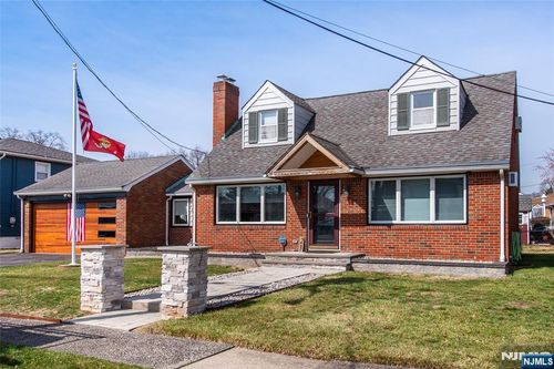 23 Lois Ave, Clifton, NJ, 07014-1808 | Card Image