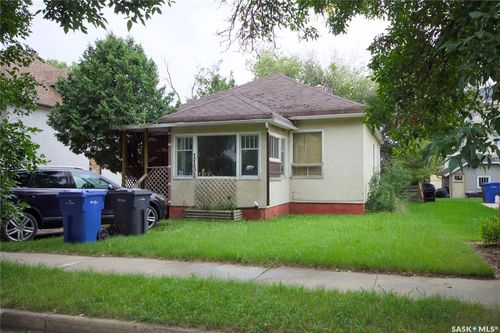 1131 104th St, North Battleford, SK, S9A1N5 | Card Image