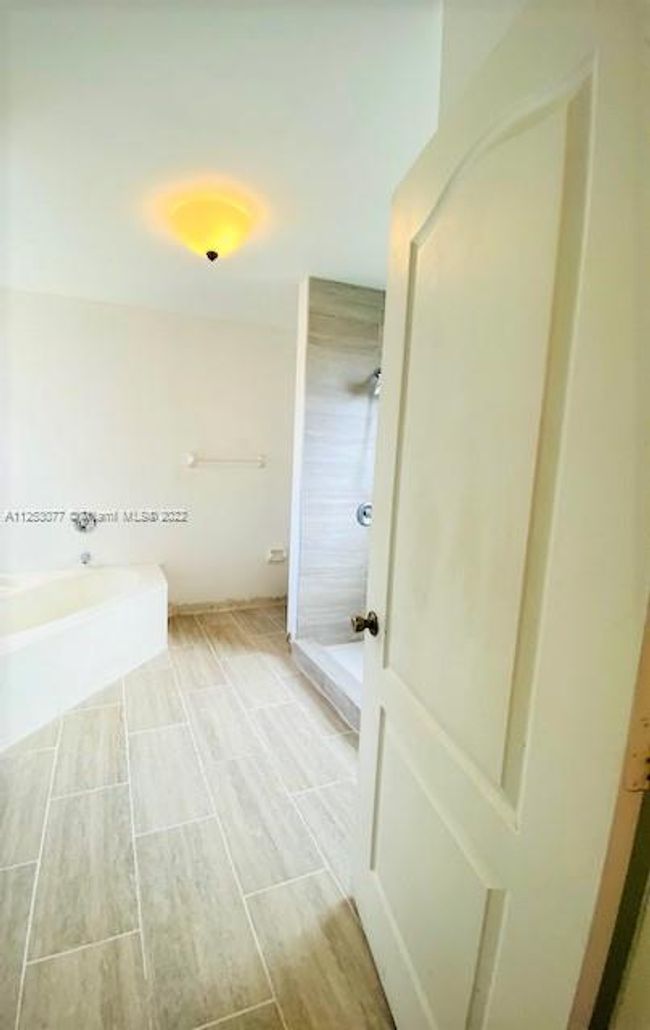 4611 Sw 152 Nd Ter, House other with 4 bedrooms, 3 bathrooms and null parking in Miramar FL | Image 27