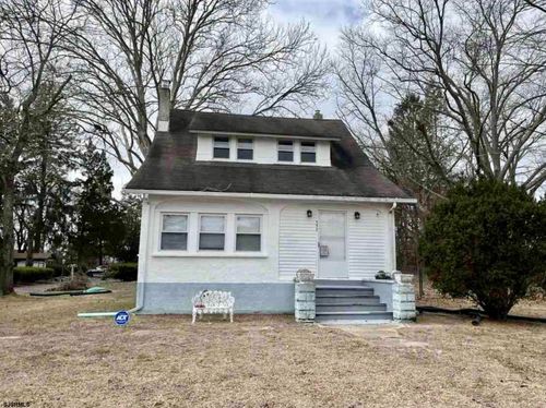 557 S White Horse Pike, HAMMONTON, NJ, 08037 | Card Image