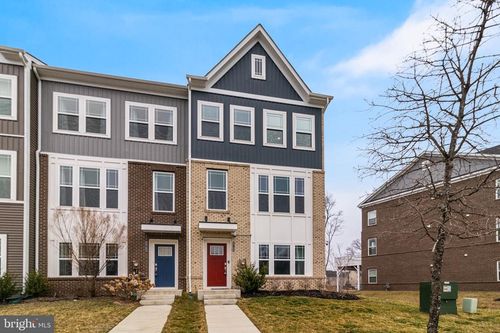 2760 Bridgewater Dr, Bryans Road, MD, 20616-7042 | Card Image