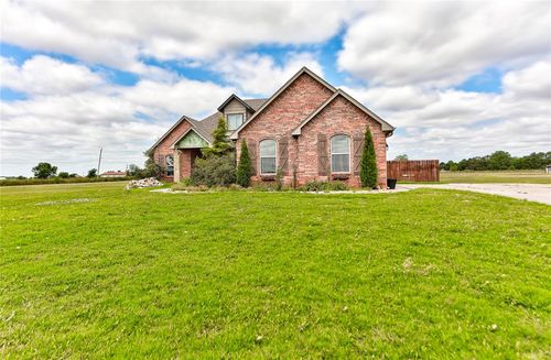 2957 Farm Dr, El Reno, OK, 73036-9572 | Card Image