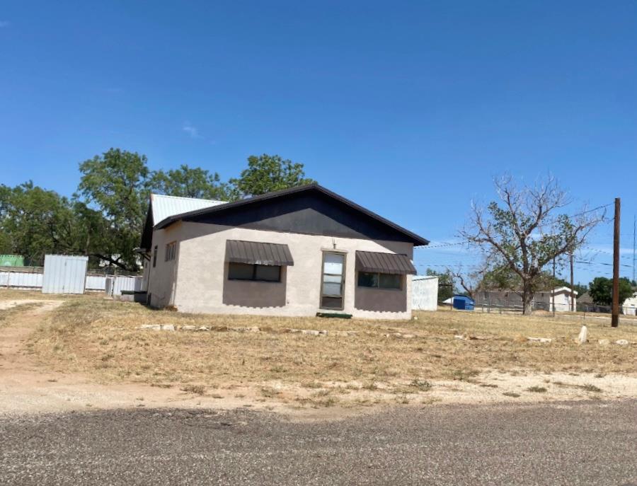 Furrh St, Coahoma, TX 79511