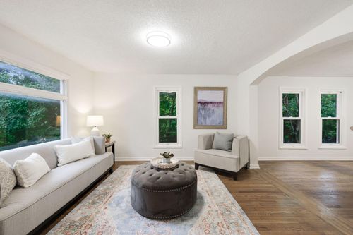 1111 28th Ave Ne, Minneapolis, MN, 55418-2925 | Card Image