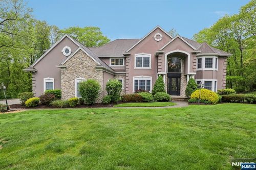 15 Amira Ln, Kinnelon, NJ, 07405-2958 | Card Image