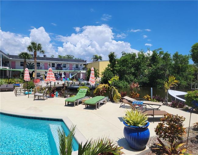 APT-6 - 2840 Shoreview Dr, Condo with 2 bedrooms, 1 bathrooms and null parking in NAPLES FL | Image 12