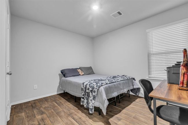 2422 Sheephorn Summit Trl, House other with 3 bedrooms, 2 bathrooms and 2 parking in Spring TX | Image 18
