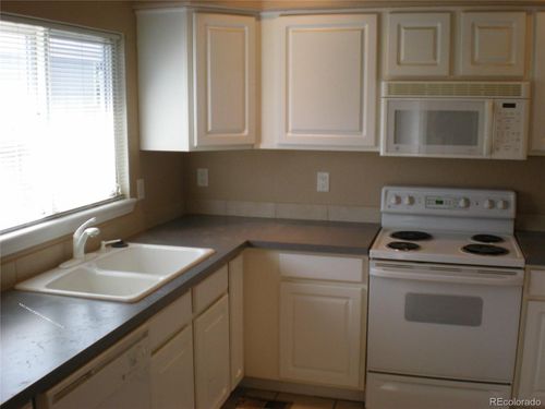 1730 S Helena St, Aurora, CO, 80017-5000 | Card Image