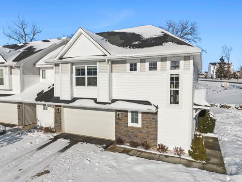 5848 Moonlight Way Ne, Prior Lake, MN, 55372-1381 | Card Image