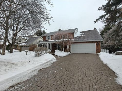 362 Pommel Gate Cres, Waterloo, ON, N2L5X4 | Card Image