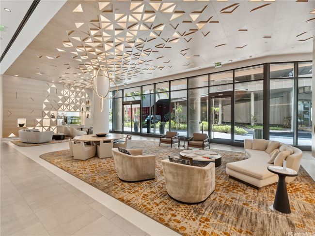 Lobby | Image 24