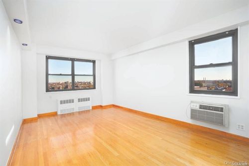 apt-9h-39 54th St, Woodside, NY, 11377-4222 | Card Image