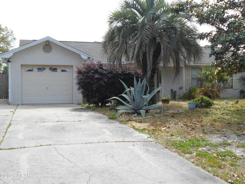 104 Country Pl, Panama City, FL, 32408-5234 | Card Image