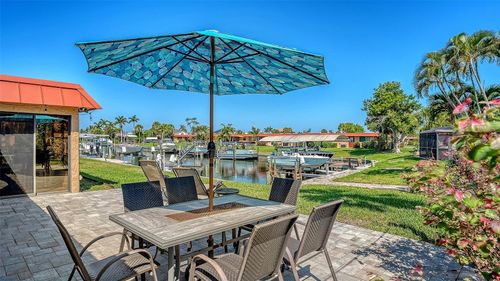 9538 Azure Cv, BRADENTON, FL, 34210-1403 | Card Image