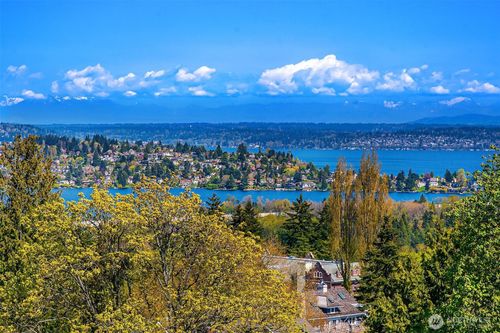 12-1238 15th Ave E, Seattle, WA, 98112-3309 | Card Image