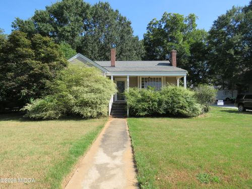 328 Taylor St, Barnesville, GA, 30204-1634 | Card Image
