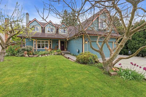 4554 48b St, Delta, BC, V4K2R8 | Card Image
