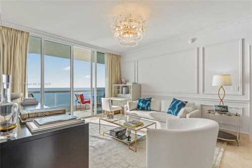 3404-17875 Collins Ave, Sunny Isles Beach, FL, 33160-2718 | Card Image