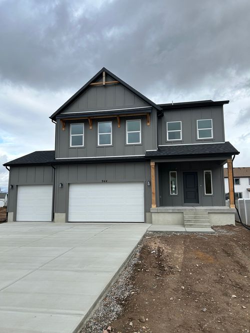 108-944 W Columbia Ct, Riverdale, UT, 84405-3702 | Card Image